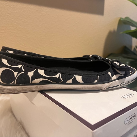 “Margie” Coach Ballet Flats - Picture 5 of 6